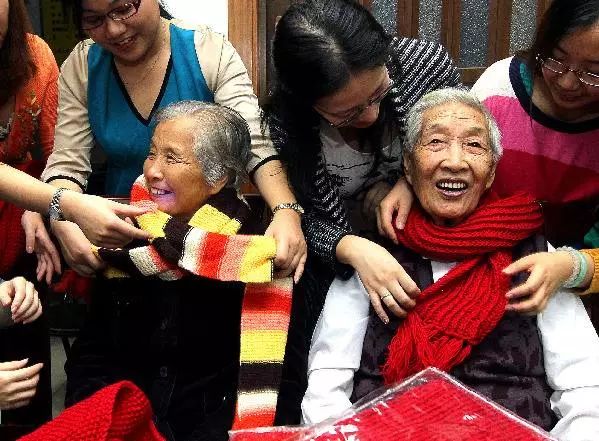 点击查看源网页